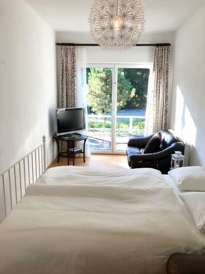Traumhafte Wohnung Auf Pferde Ranch 아이히 외부 사진